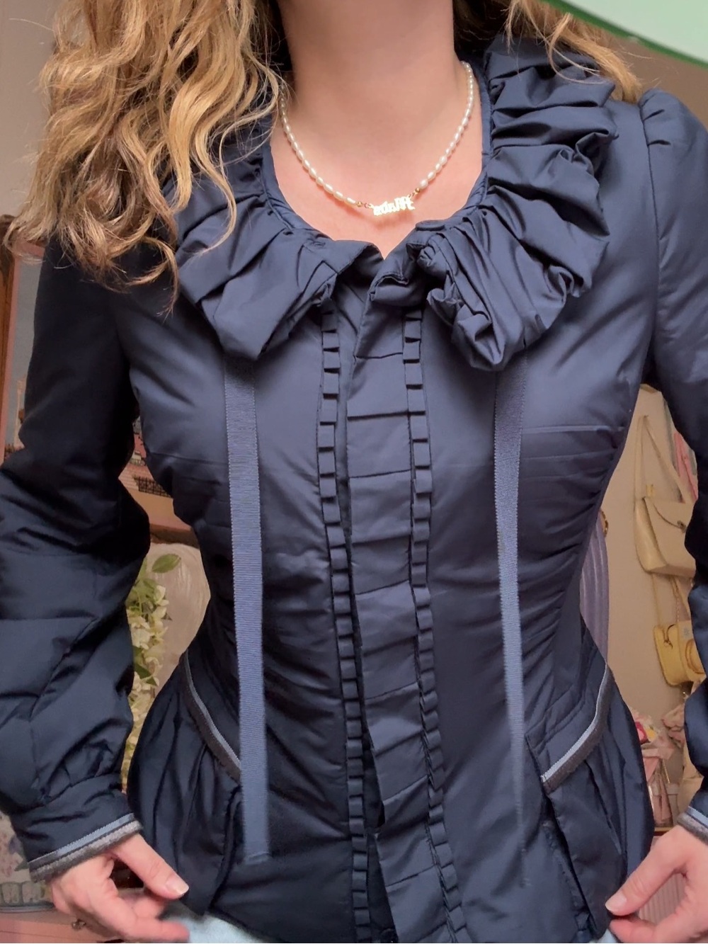 Elie Tahari Navy Puffer Jacket - Statement Ruffle Collar, Puff Sleeve, M